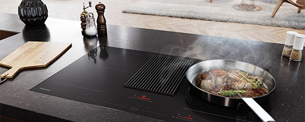 Induzione con cappa integrata